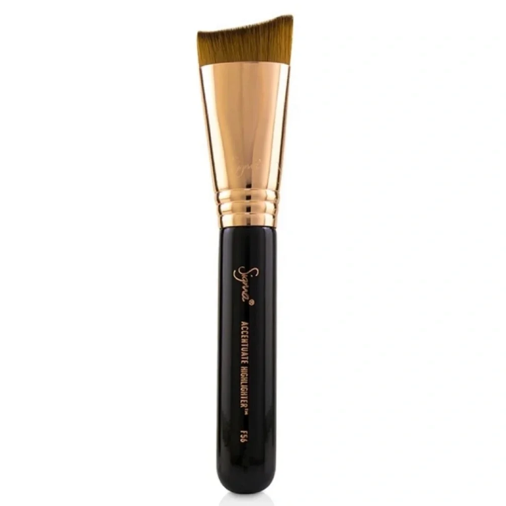 Sigma Accentuate Highlighter Brush